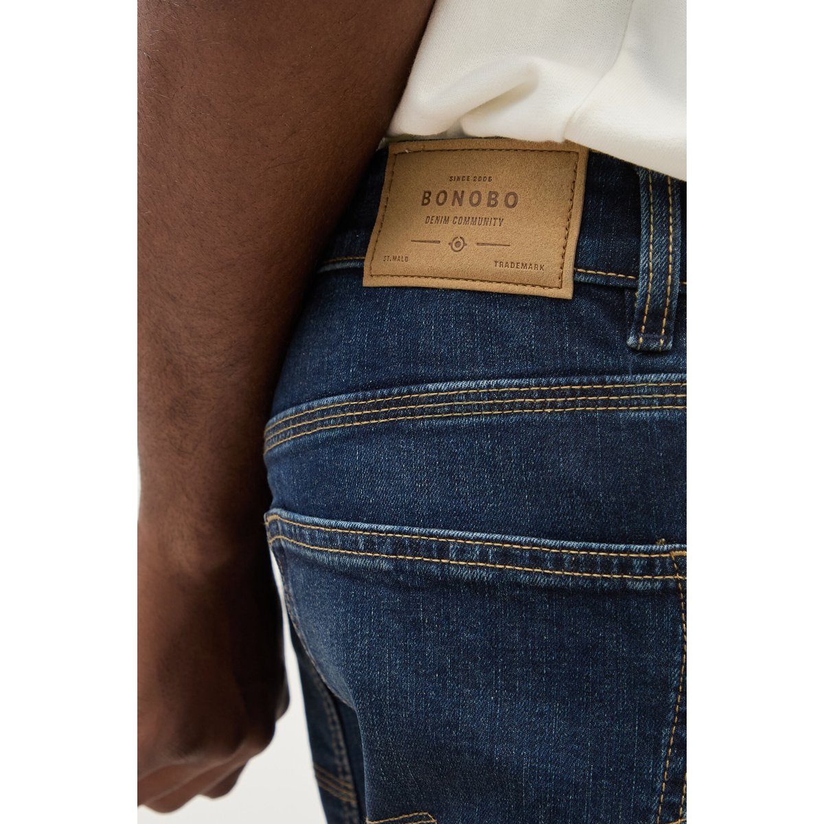 Jeans straight longueur 34 denim brut, BONOBO