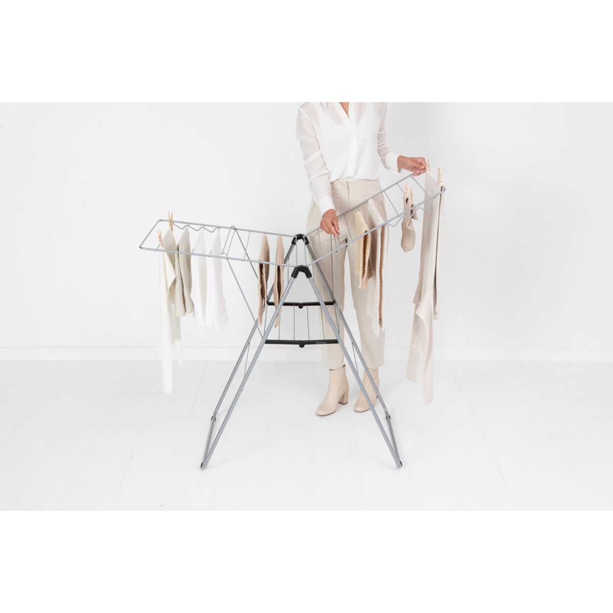 Etendoir à linge Hang on 20m Metallic Grey couleur unique, BRABANTIA
