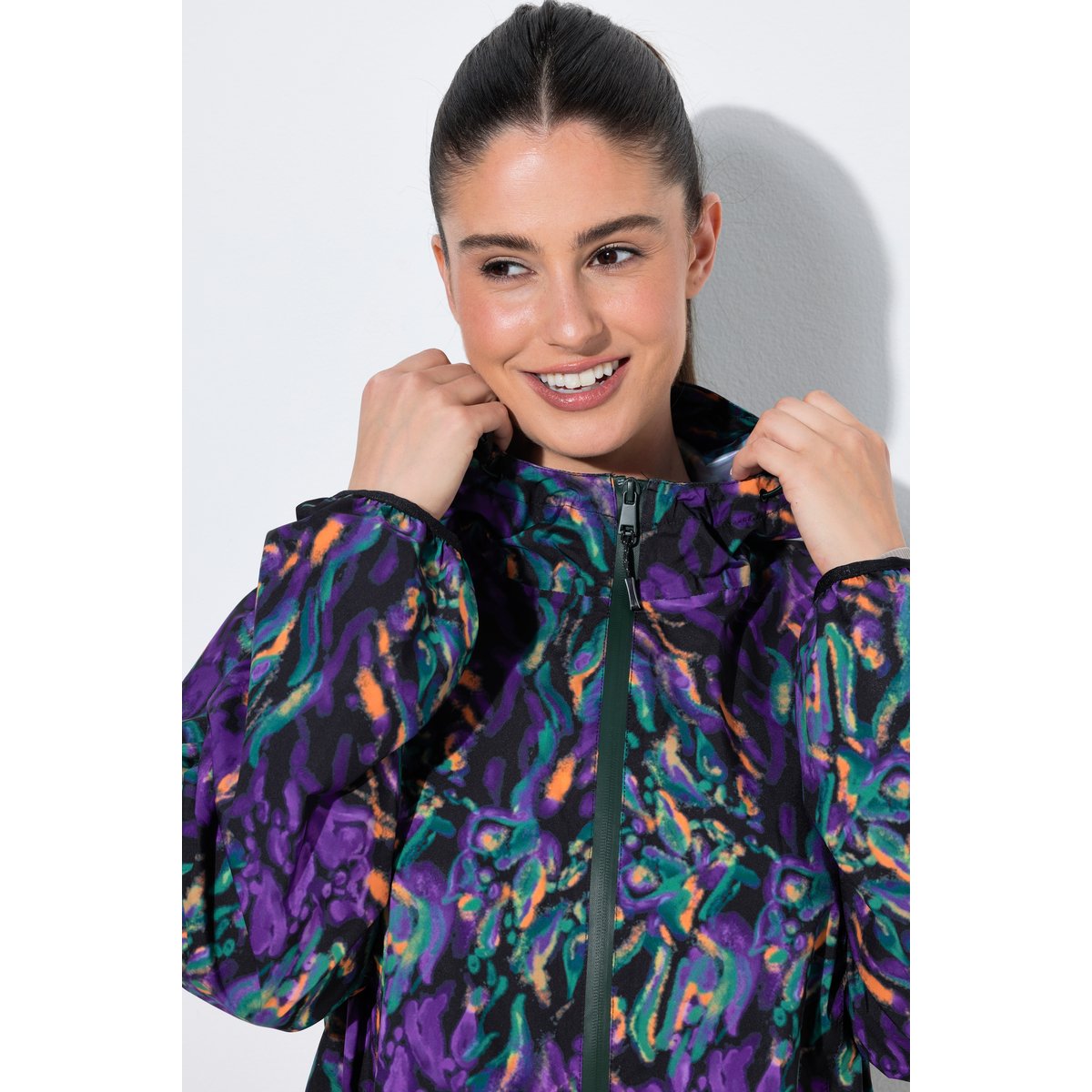 Veste de pluie motif floral noir, ULLA POPKEN