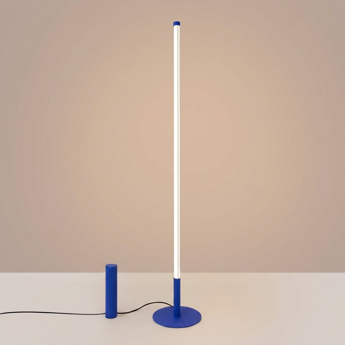 Lampadaire Outremer LED 1 Trang outremer, EDEN