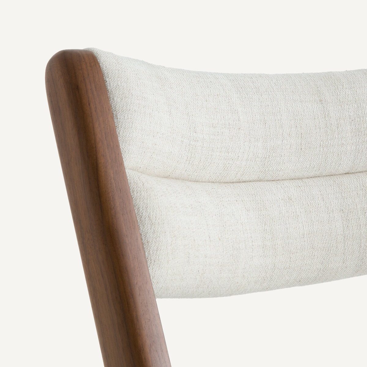 Chaise en noyer massif et tissu, CAMMINATA noyer, AM.PM X EMMANUEL GALLINA