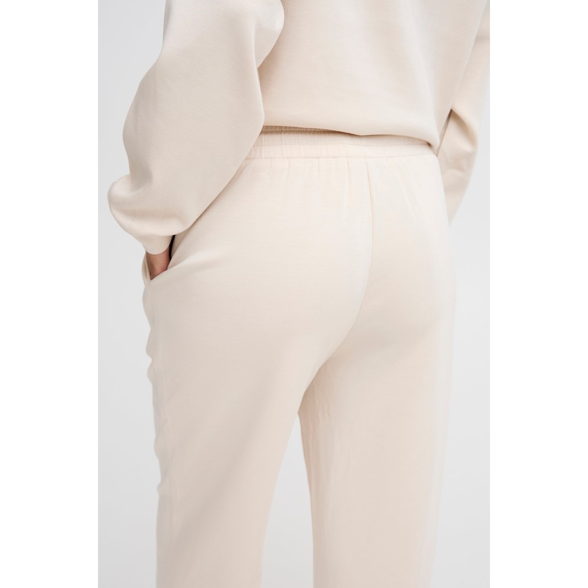 Pantalon en jersey, jambes larges almond milk, ICHI