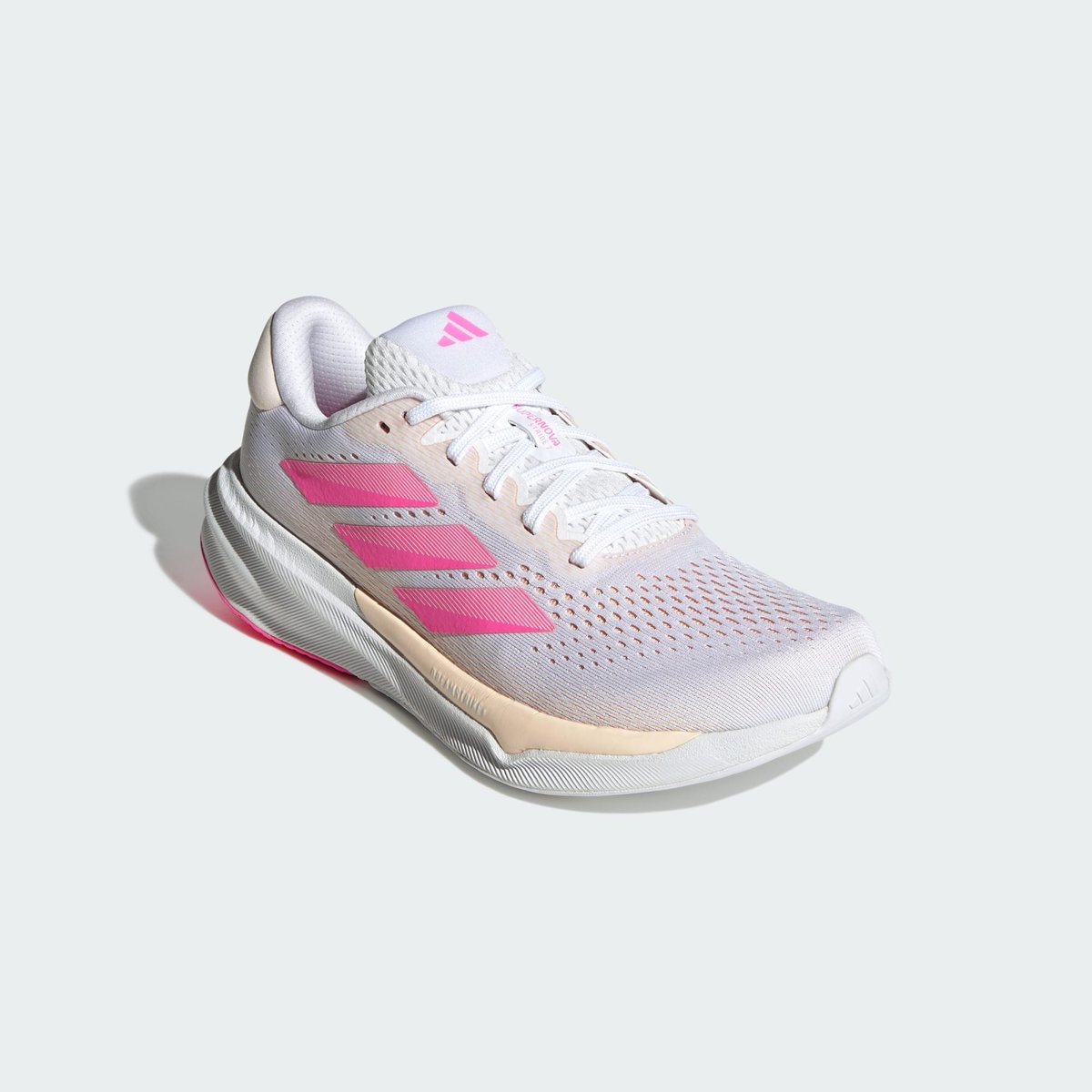 Chaussure De Running Supernova Stride 2.0 Chaussure De Running Supernova Stride 2.0 cloud white / wonder quartz / lucid pink, adidas Performance