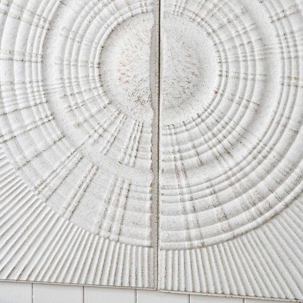 Set of 2 Antique White Moulded Metal Circle Wall Art antique white, ÉDITÉ