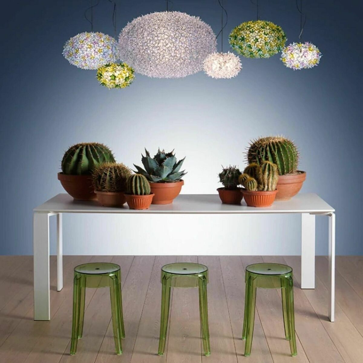 Tabouret Philippe Starck - CHARLES GHOST ambre, KARTELL