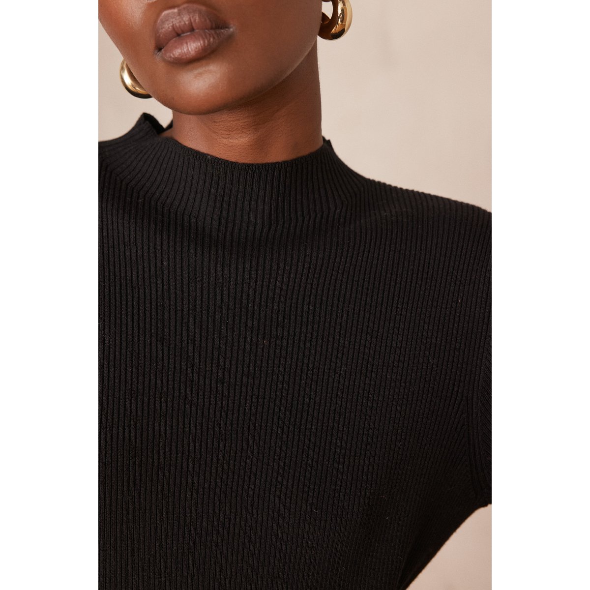 Robe MARTIKA en maille plissée noir, Maison 123