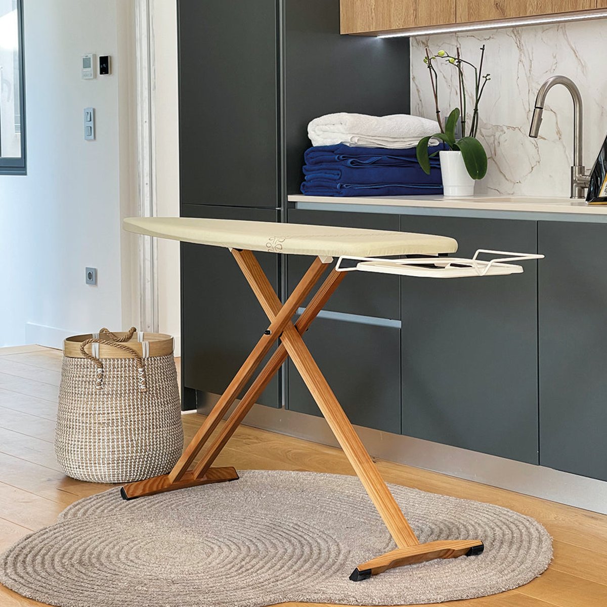 Table à repasser TAIGA beige, KITCHEN MOVE