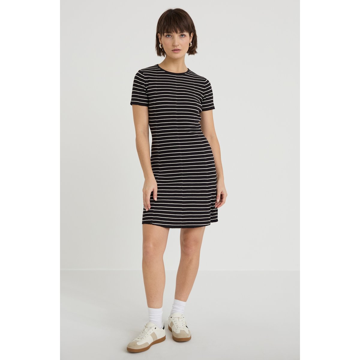 Robe droite manches courtes blanc, CACHE CACHE