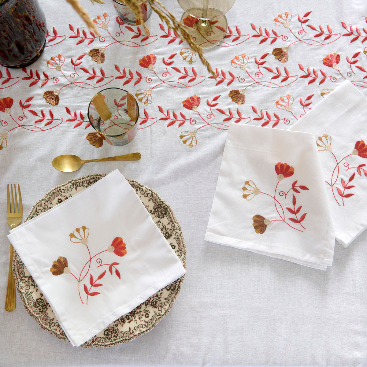 Lot de 2 serviettes de table Floressa - Coton lavé brodé blanc, TRADITION DES VOSGES