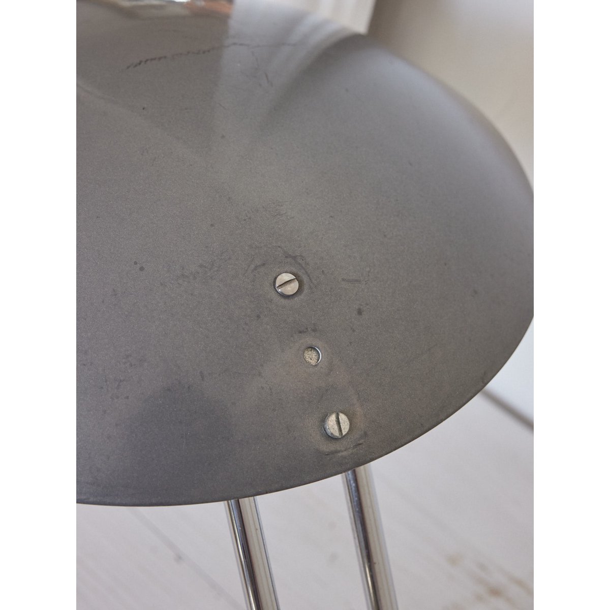 Lampe de bureau vintage Julia N°993 - Bon état gris, DEBONGOUT