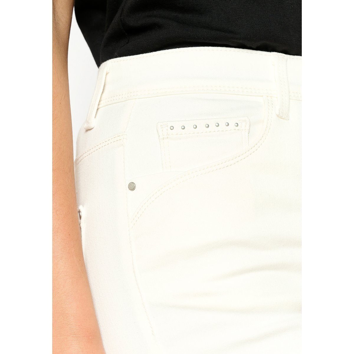 Pantalon coupe slim blanc casse, LOLALIZA