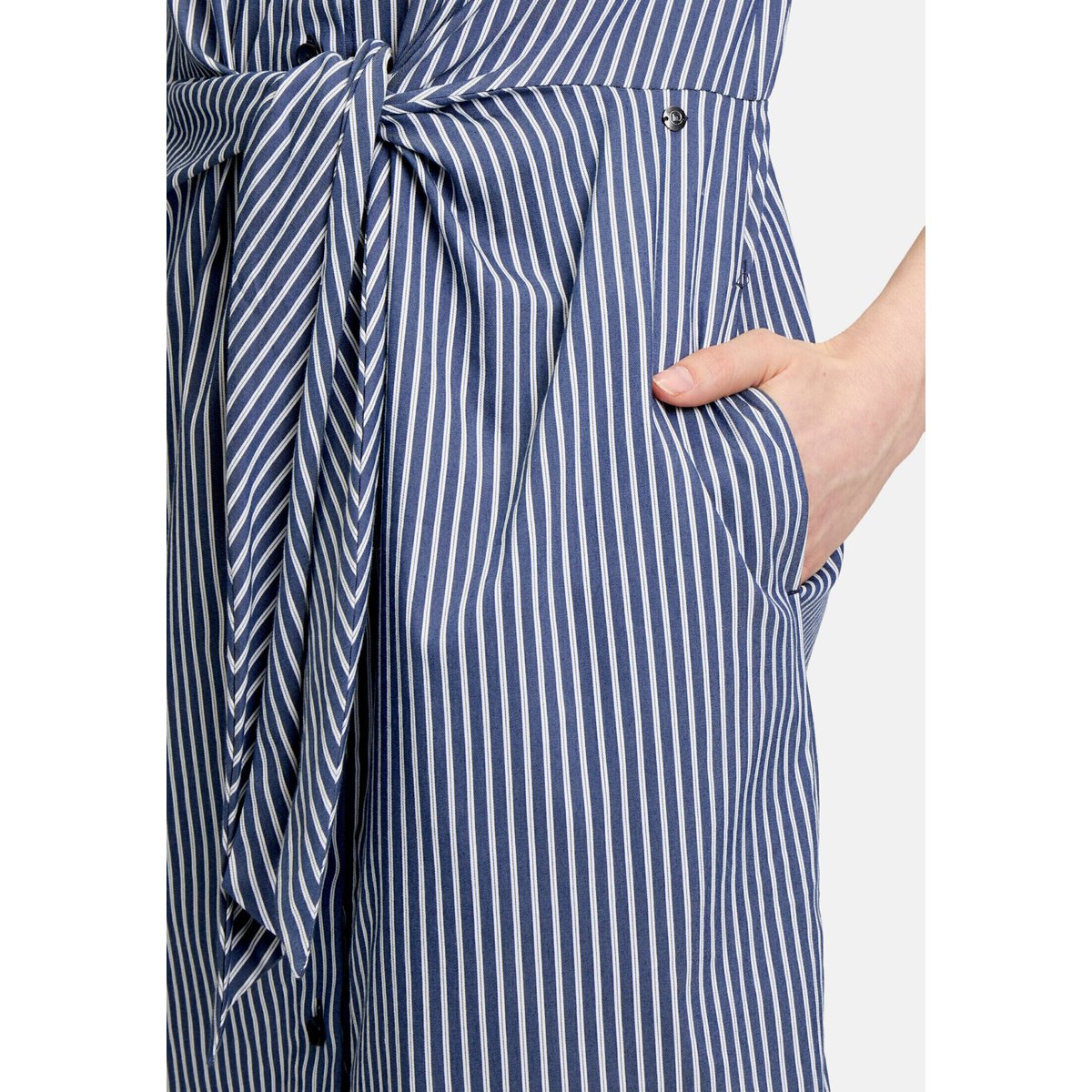 Robe-chemisier à poches extérieures bleu/blanc, BETTY & CO