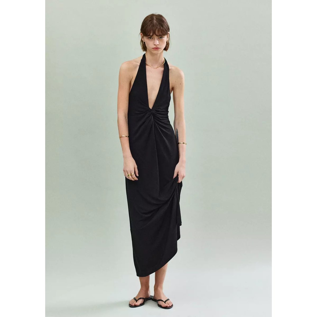 Robe emmanchures américaines drapée noir, MANGO