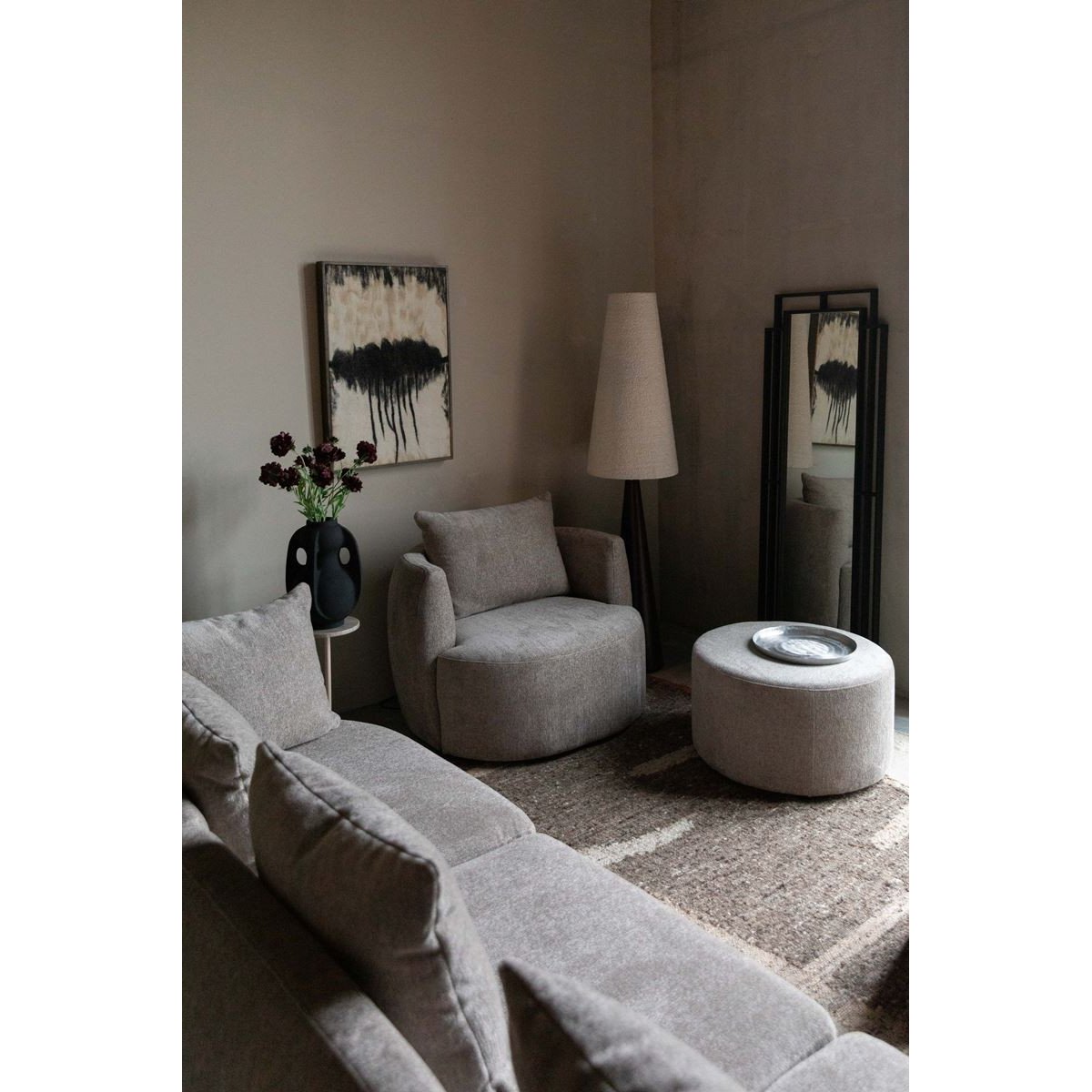 Fauteuil design en tissu, ROCCA taupe, DUTCHBONE