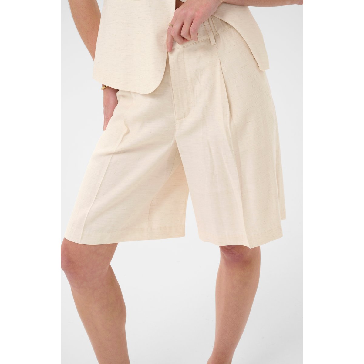 Short de costume beige feather gray melange, KAFFE