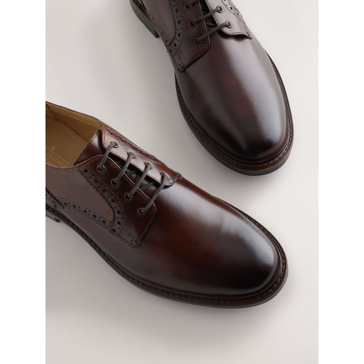 Chaussures derby en cuir marron fauve, NEXT
