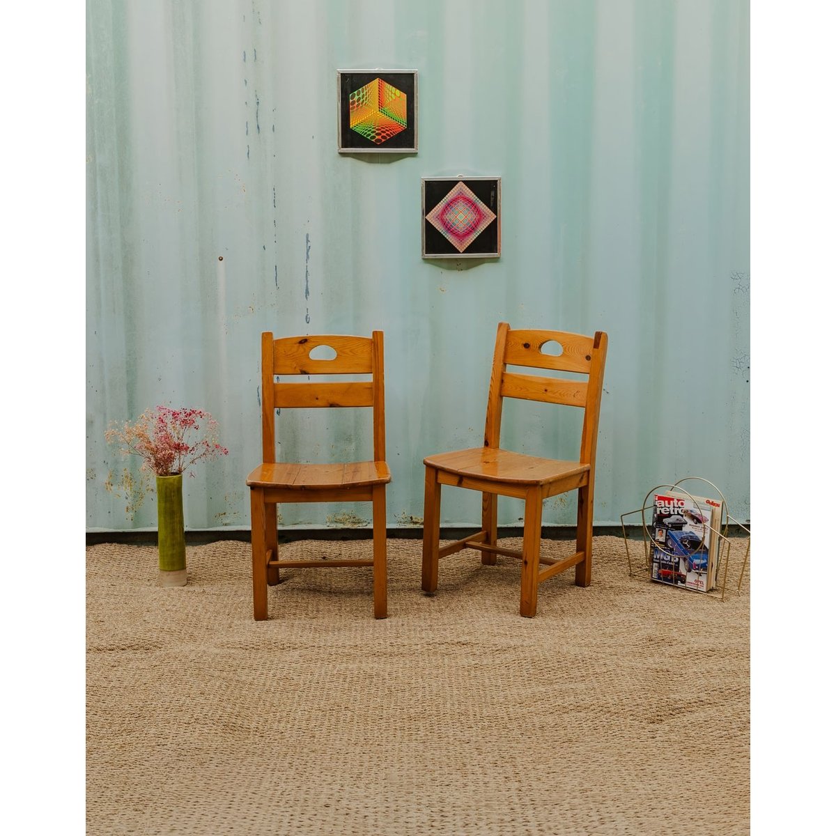 Lot de 2 chaises en bois Claude N°852 - Bon état bois clair, DEBONGOUT