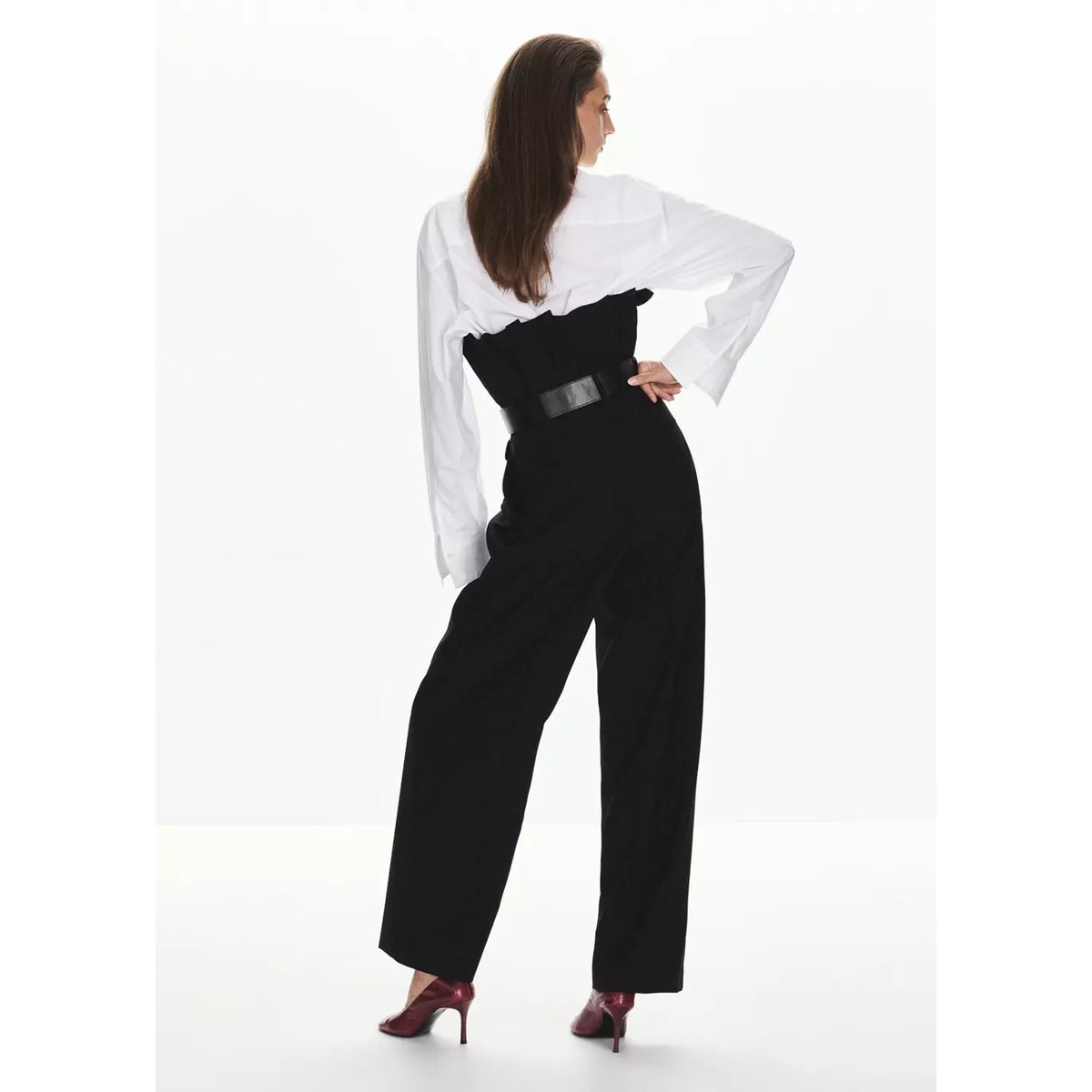Combinaison bustier ceinture noir, MANGO