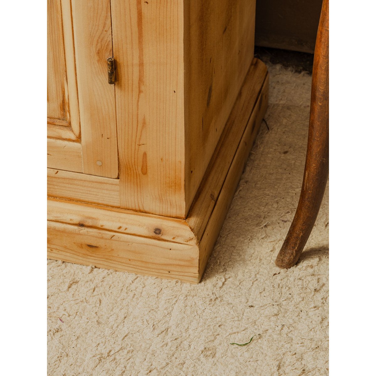 Vitrine en bois Victoria N°1289 - Bon état bois clair, DEBONGOUT