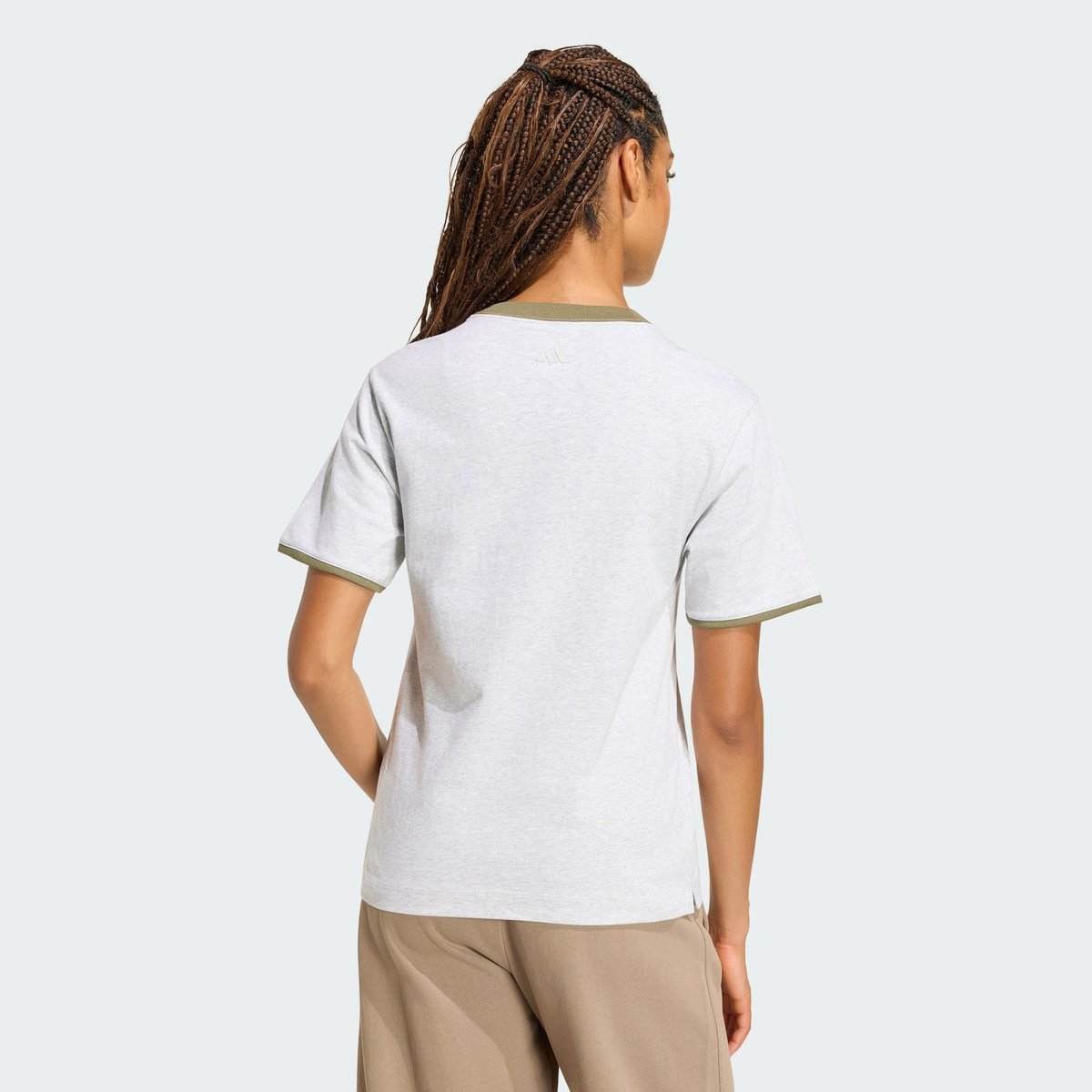 T-Shirt Graphique Brodé Colorpop Seasonal Essentials T-Shirt Graphique Brodé Colorpop Seasonal Essentials light grey heather / olive strata, ADIDAS SPORTSWEAR