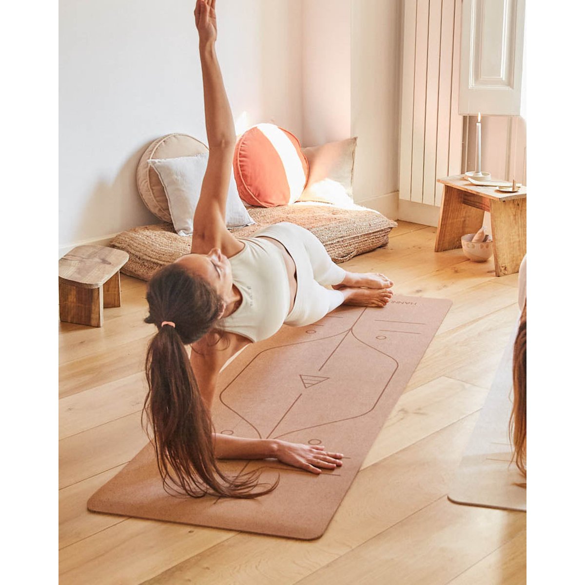 Cr&eacute;er un coin Yoga / M&eacute;ditation chez soi : tapis, coussins et ambiance