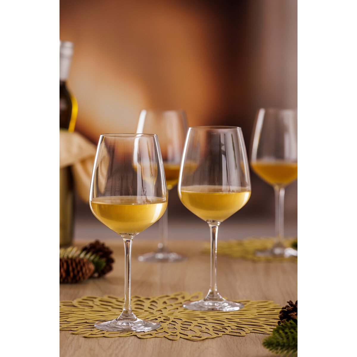 Set of 4 Kings White Wine Glasses glass, RAVENHEAD