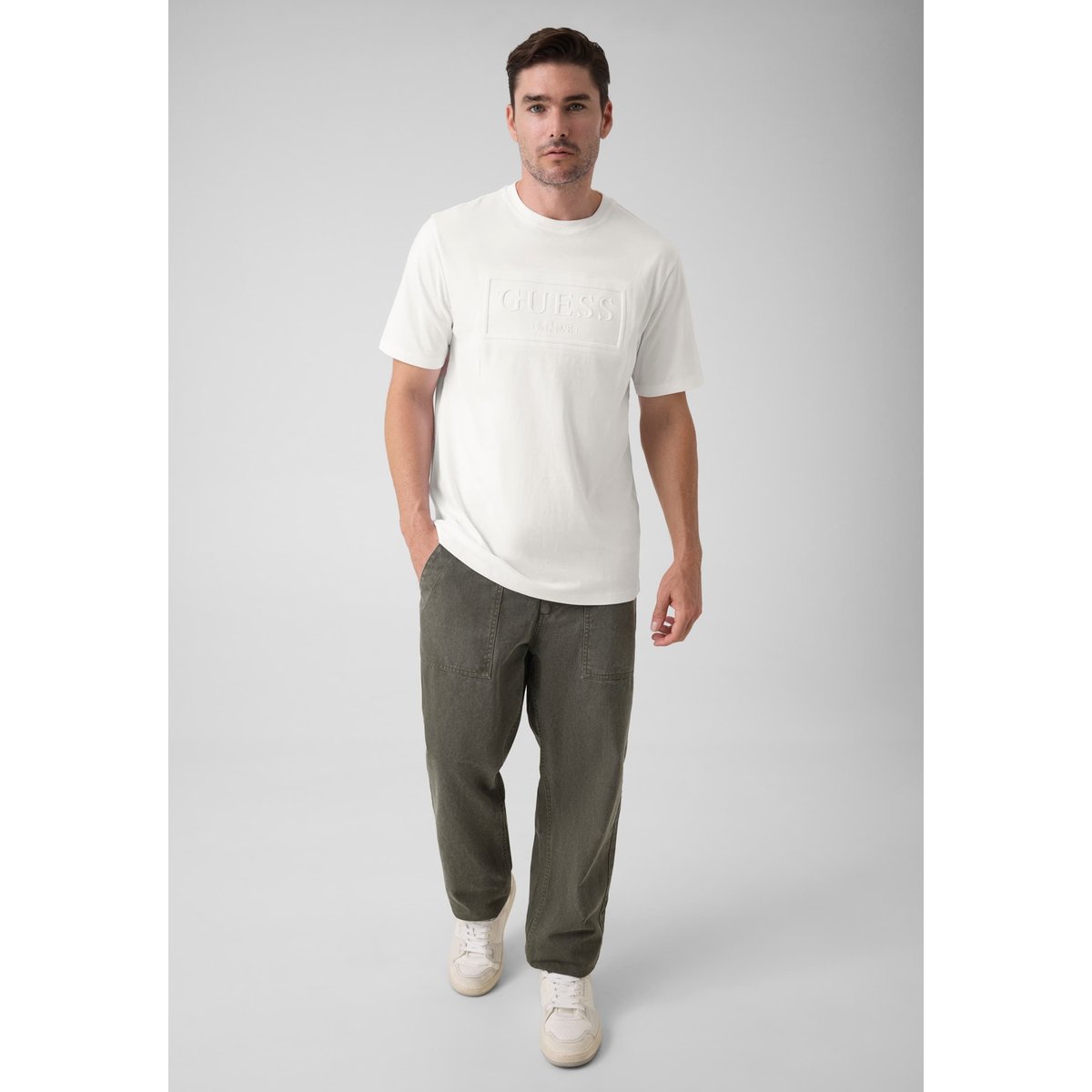 T-Shirt Avec Logo Brodé blanc, GUESS