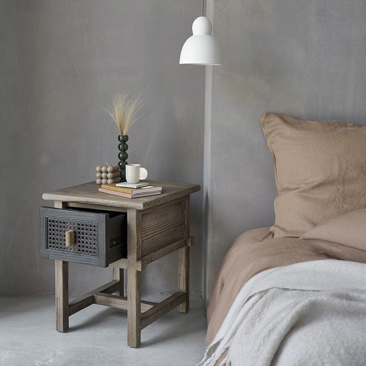 Table de chevet en bois recyclé massif 1 tiroir  JUNKO gris, BERAH GETAH