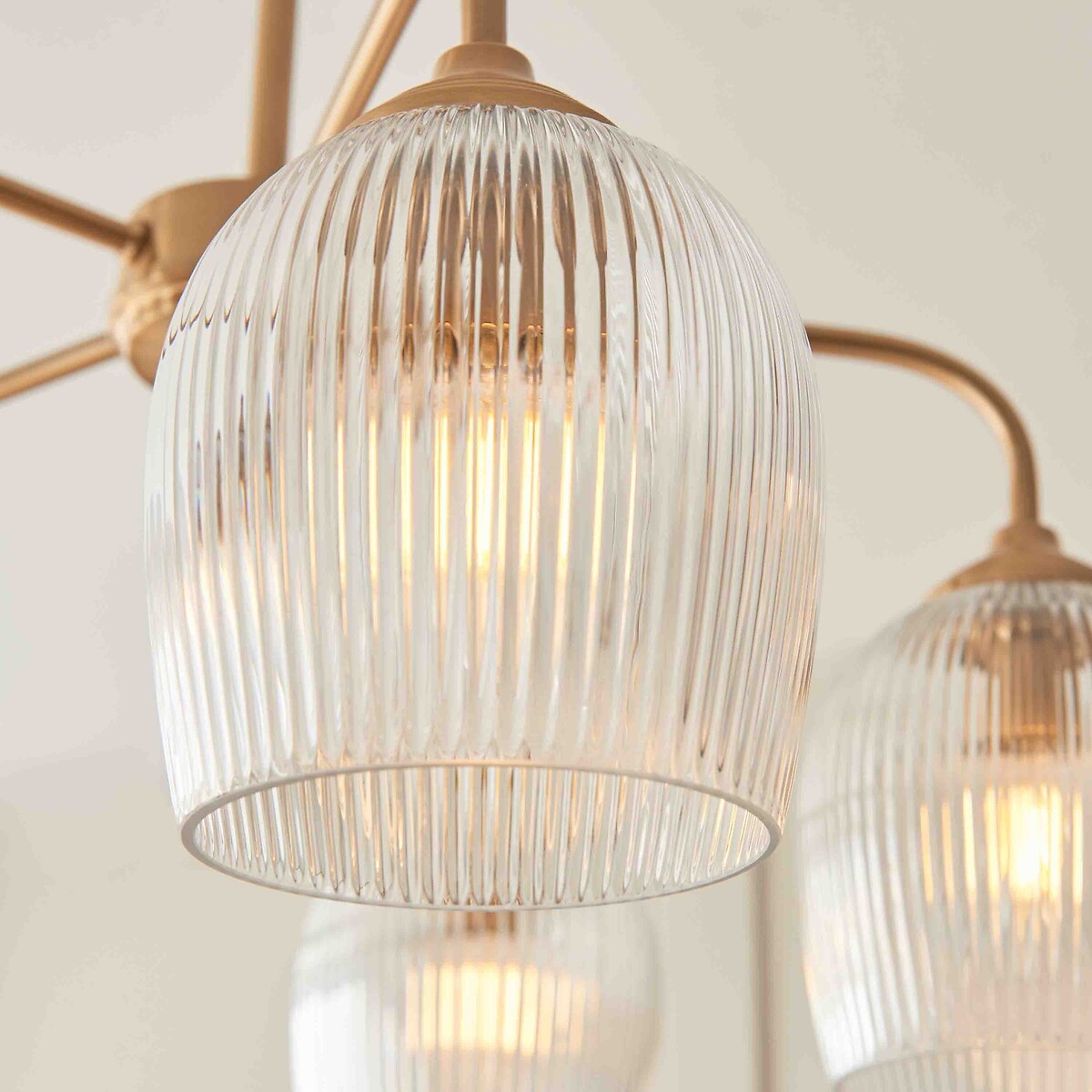 Ashbee 5-Light Drop Ribbed Glass Pendant Light brass, ÉDITÉ
