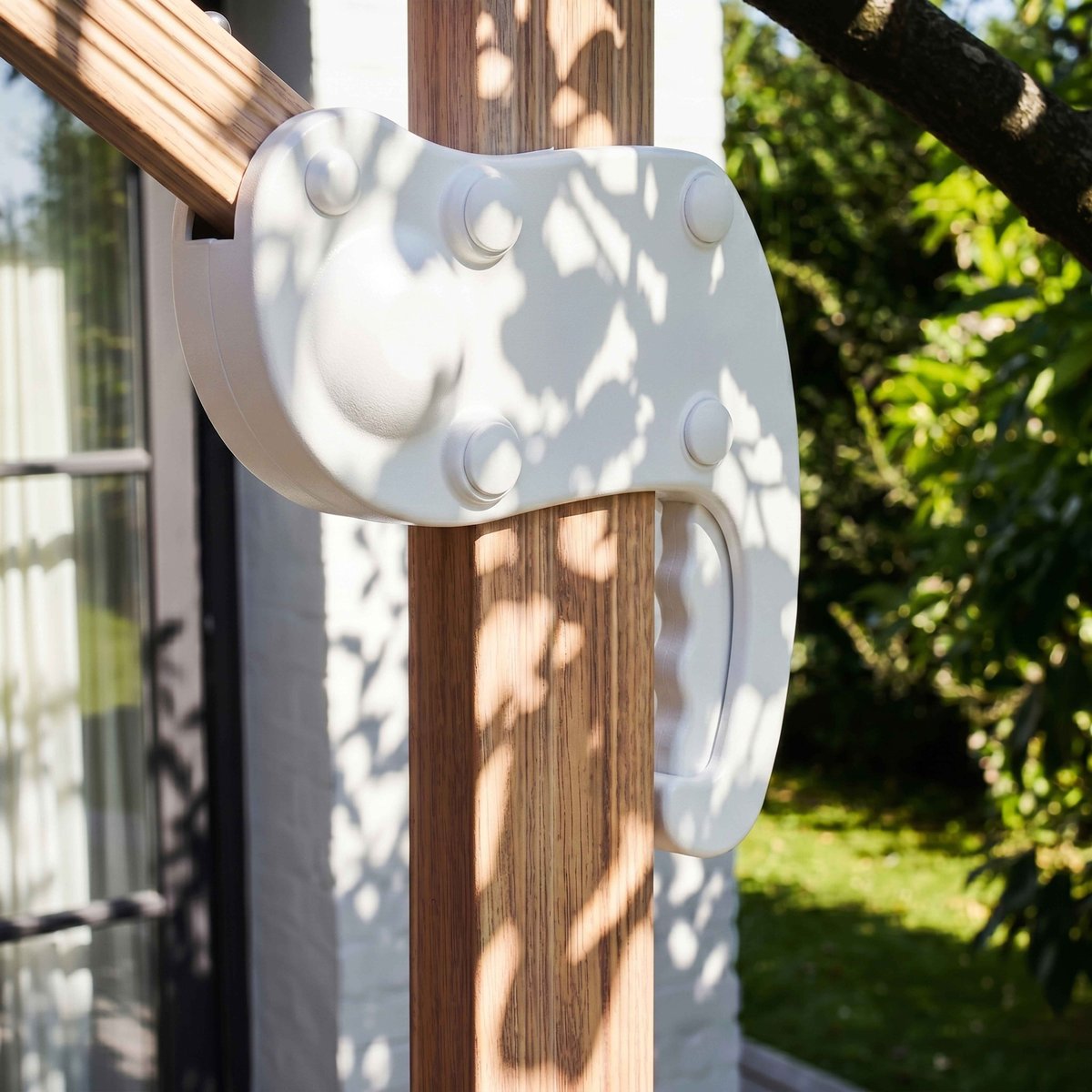 Parasol déporté 3 x 3m inclinable rotatif et 4 dalles lestées, BRESCIA ecru, OVIALA