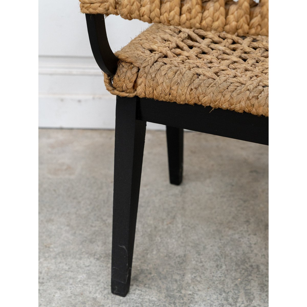 Fauteuil Audoux Minet en hêtre et corde tressée Ernest N°1053 - Bon état noir, DEBONGOUT