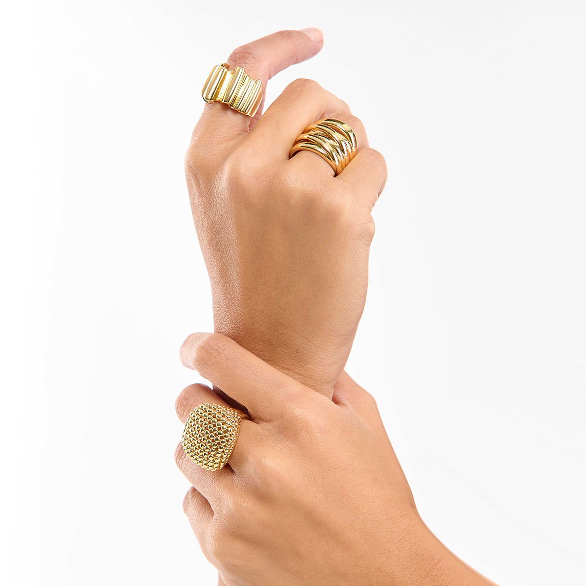 Bague martelée asymétrique ARZON doré, HIPANEMA