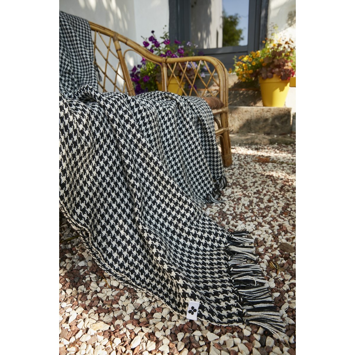 Plaid a franges Gaspard noir, EDEN