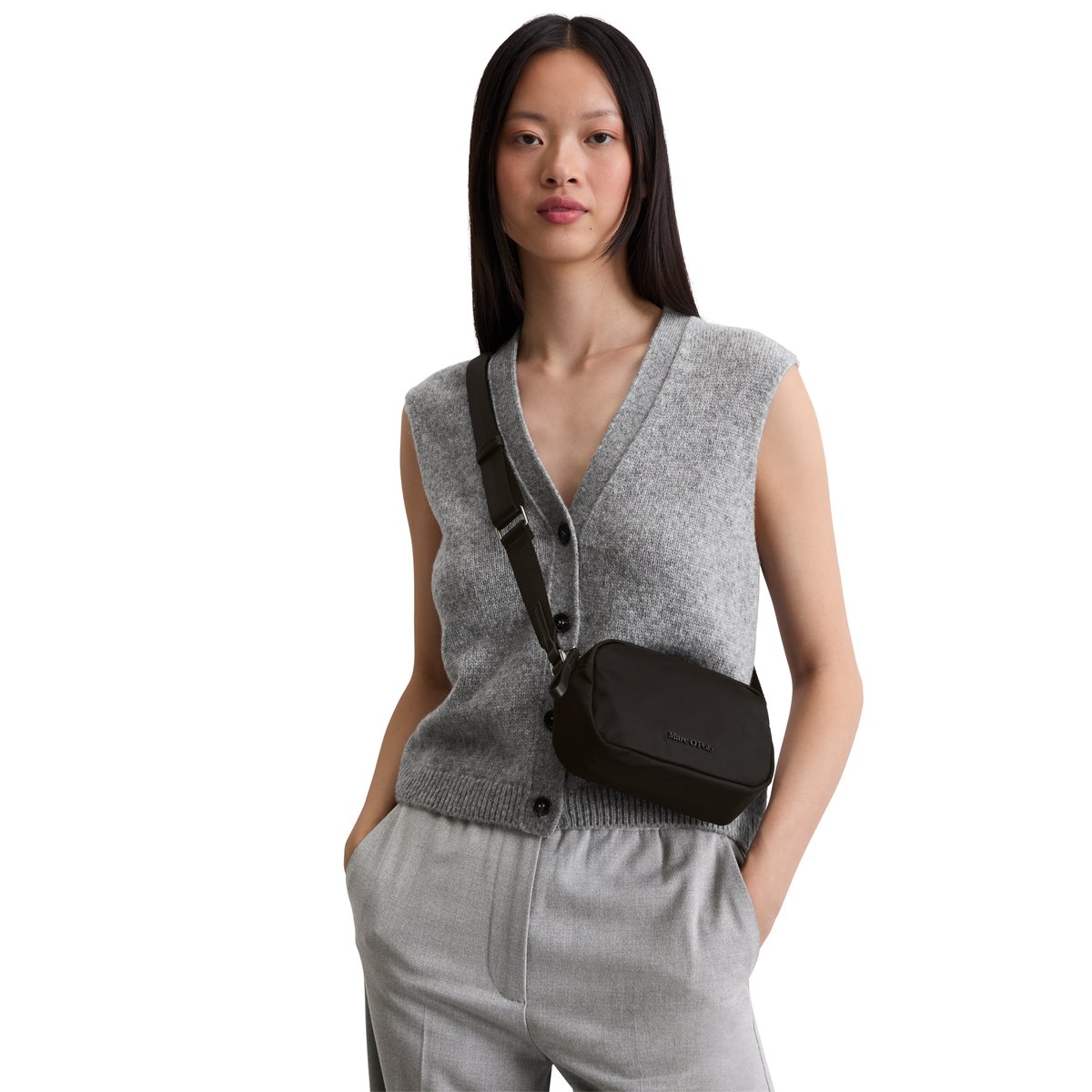 Sac à bandoulière xs en matériau recyclé noir, MARC O'POLO