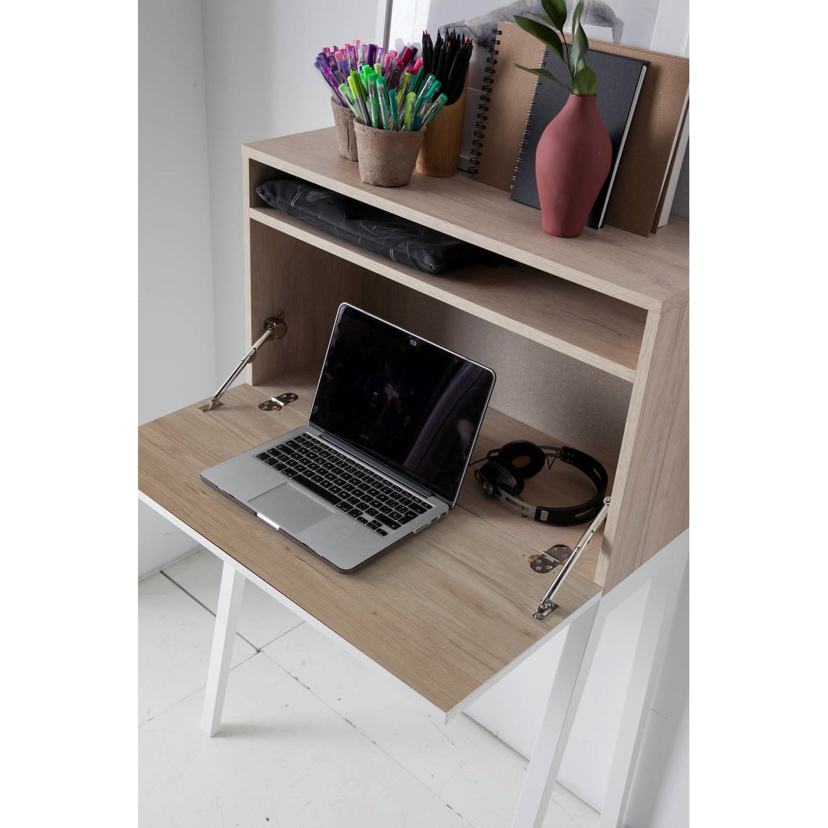 Bureau en placard porte rabattable, BRISTOL chêne clair/blanc, HERDASA
