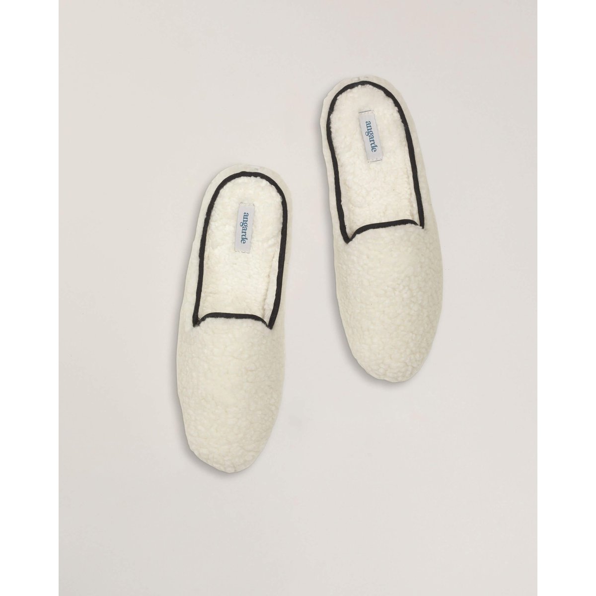 Mules en bouclette de laine blanc noir, ANGARDE
