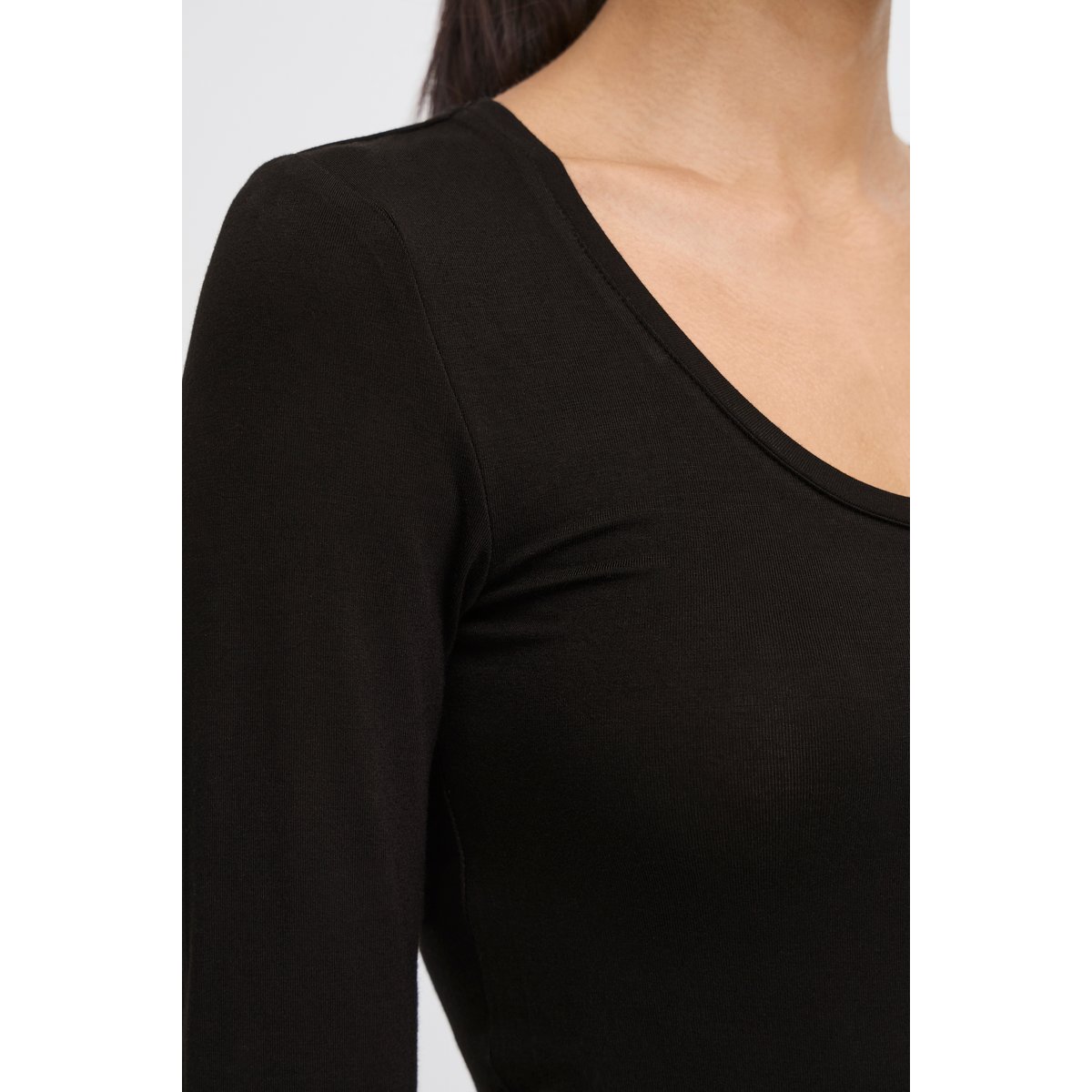 Long sleeve noir, ICHI
