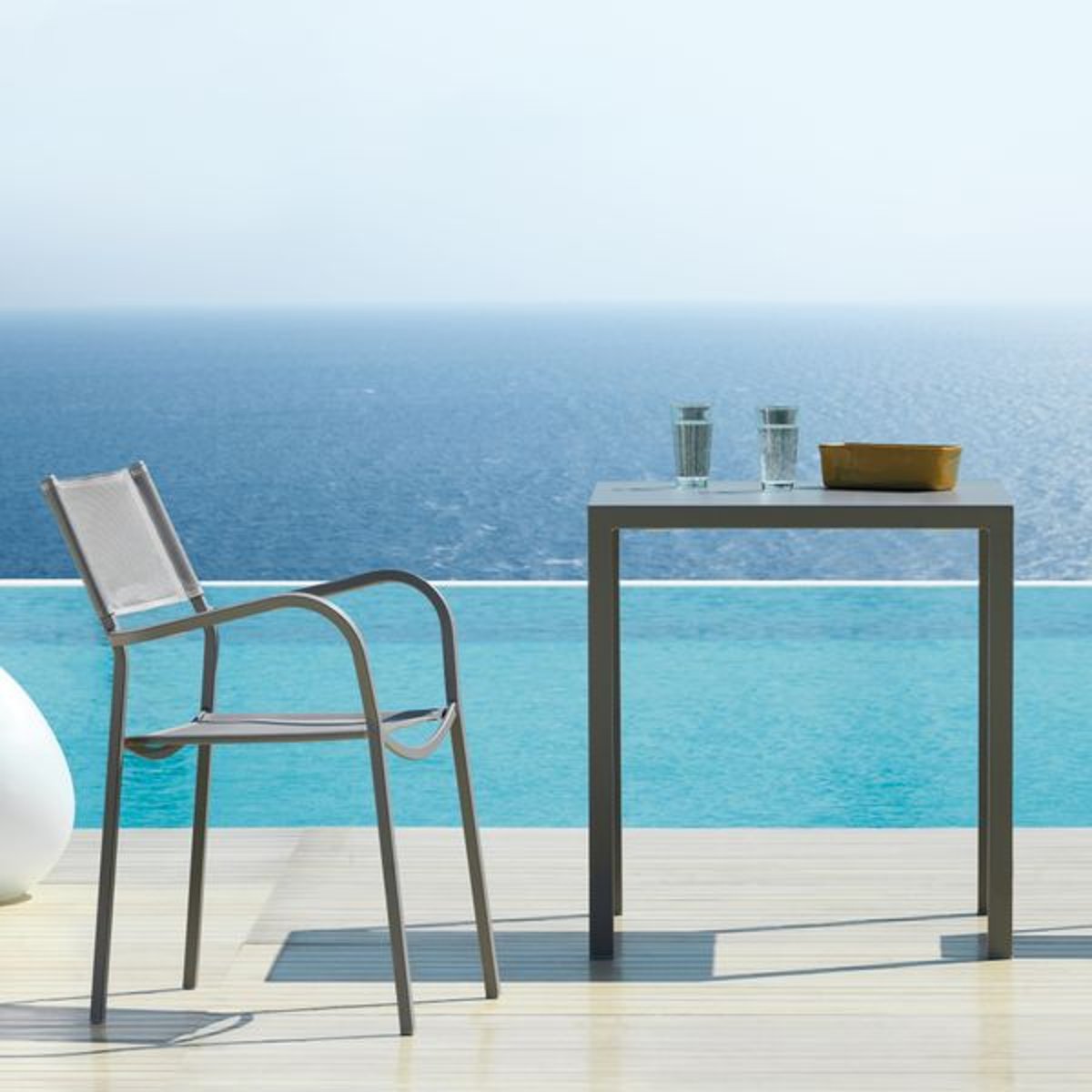 Table repas carré outdoor 80cm métal vert foncé, ZAGO