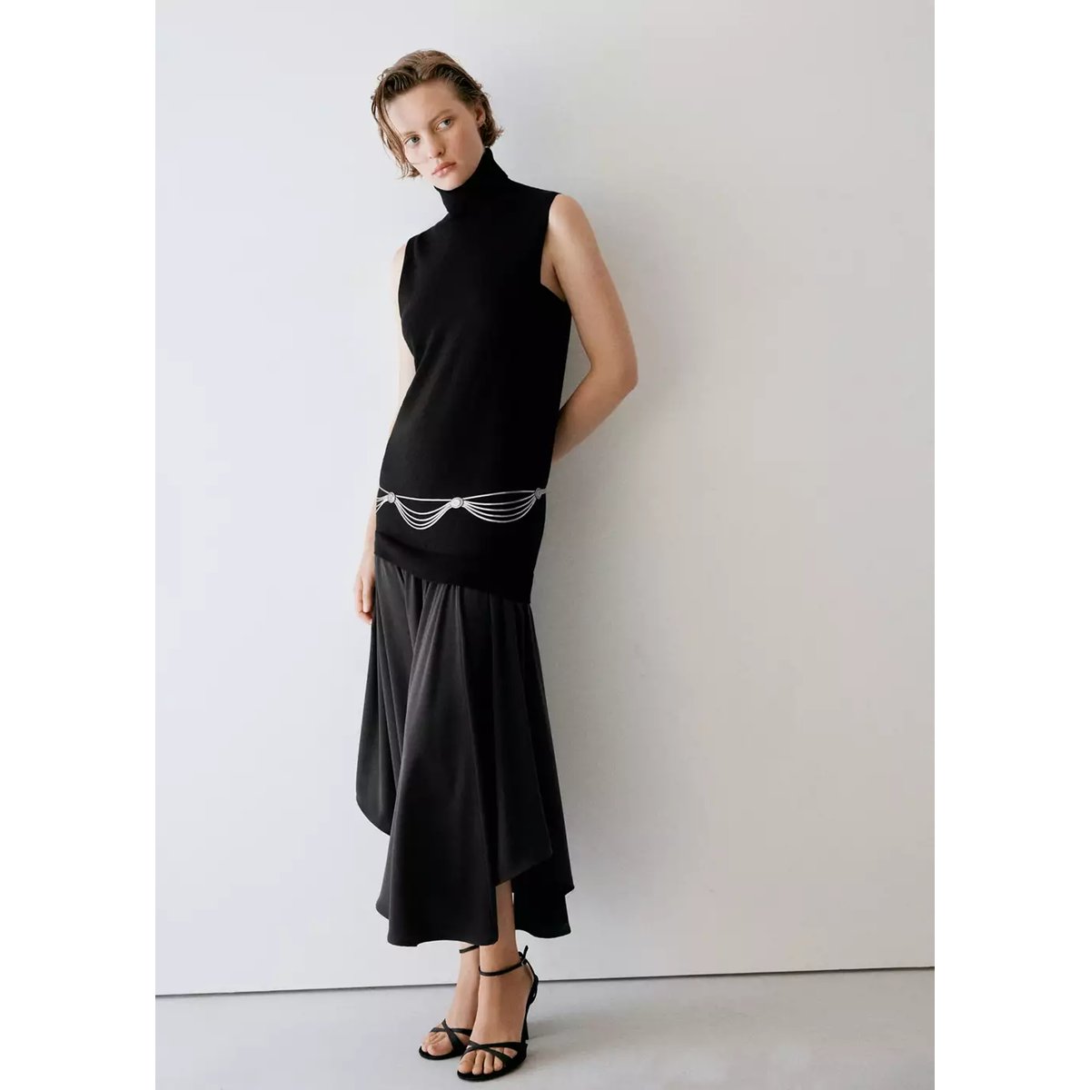 Robe maille combiné asymétrique noir, MANGO