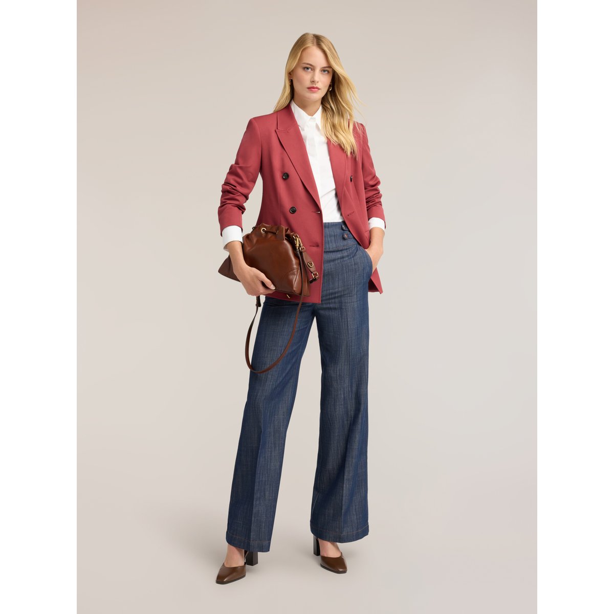 Veste croisée avec boutons contrastants rouge, MOTIVI