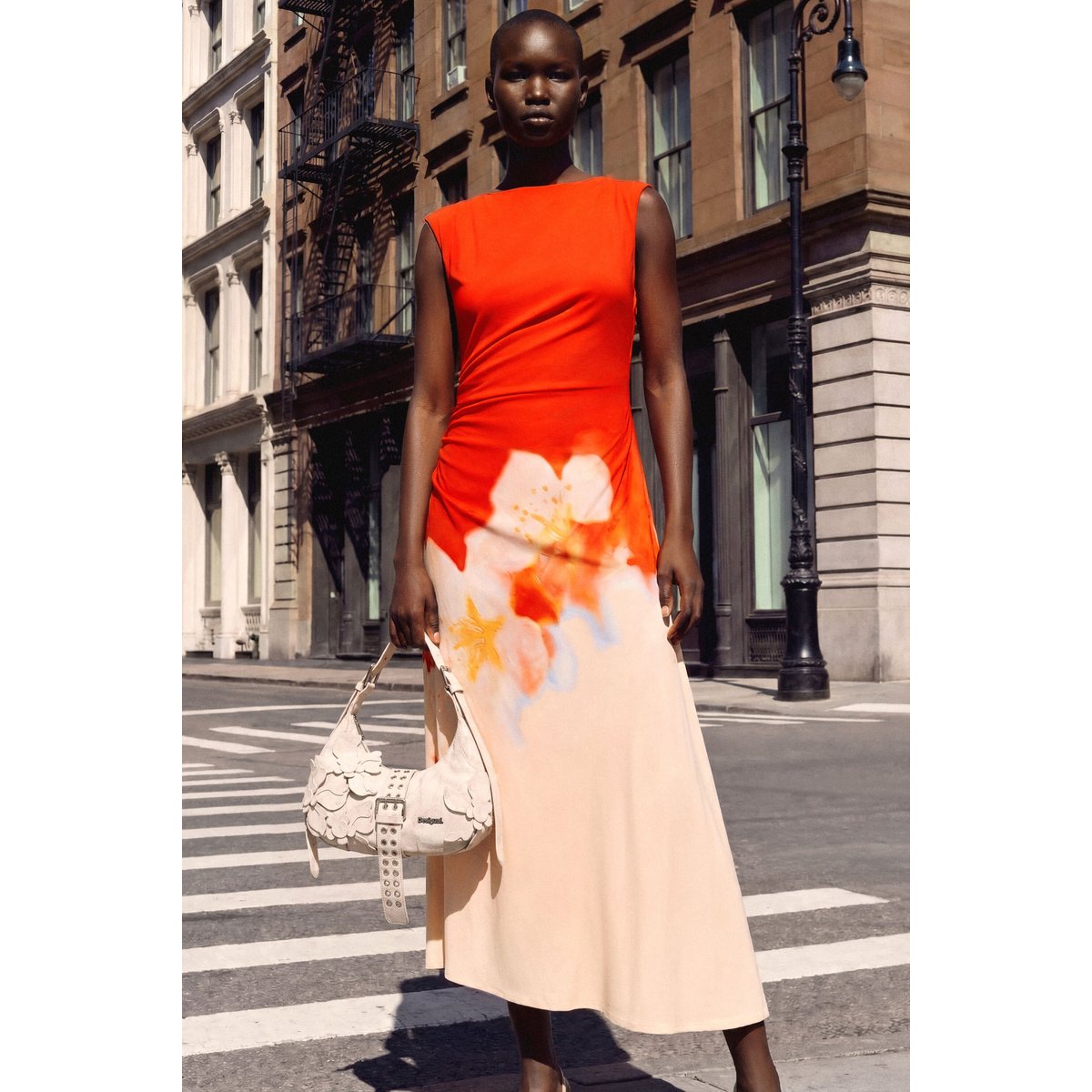 Robe bicolore à fleurs orange, DESIGUAL