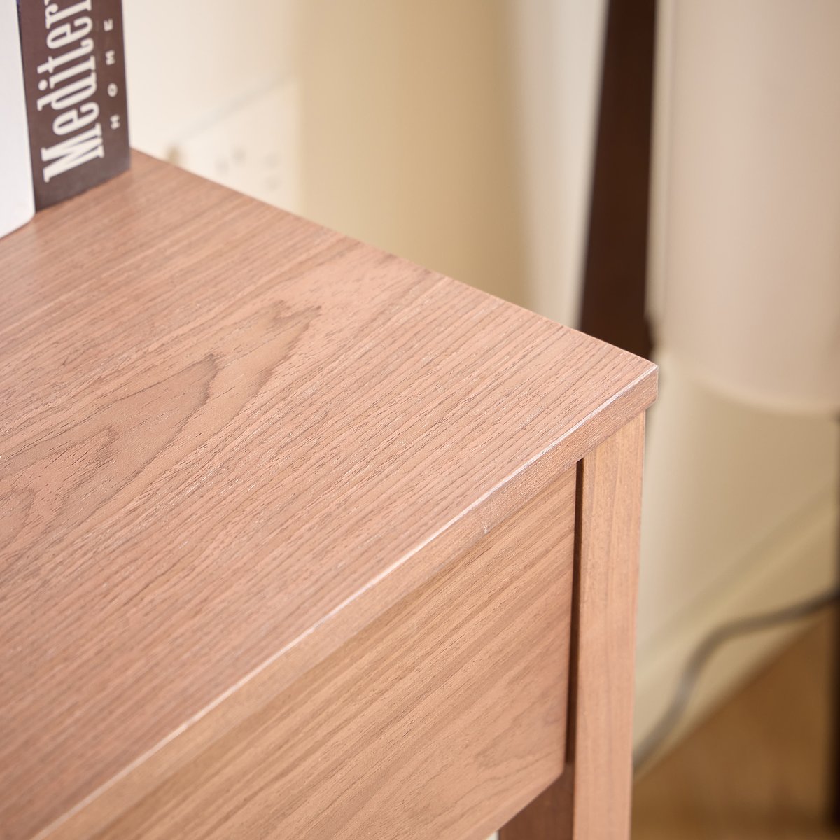 Bureau 2 tiroirs, bois de noyer, VASTERAS bois naturel, NORDLYS