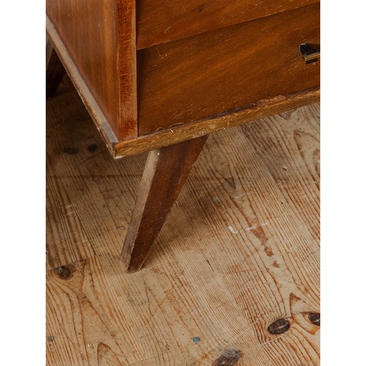 Chiffonnier en bois Valery N°94 - Bon état bois foncé, DEBONGOUT