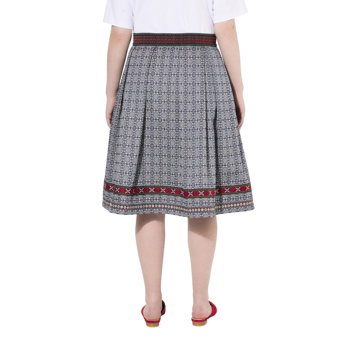 Robe s'inspirant des tenues traditionnelles marine, ULLA POPKEN