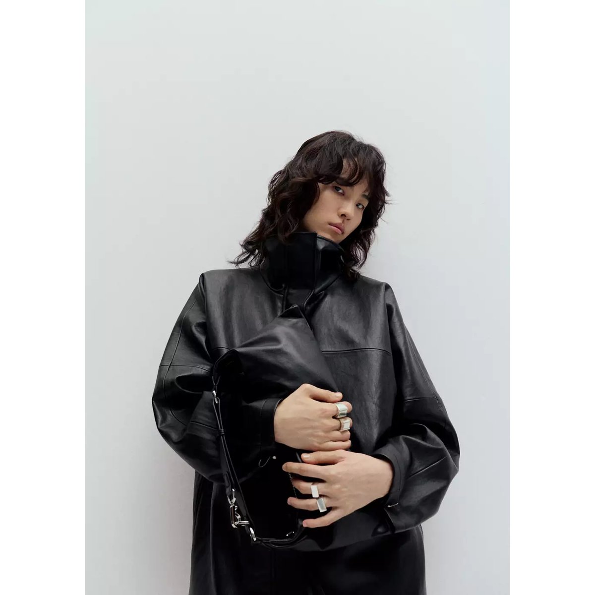 Veste cuir synthétique col cheminée noir, MANGO
