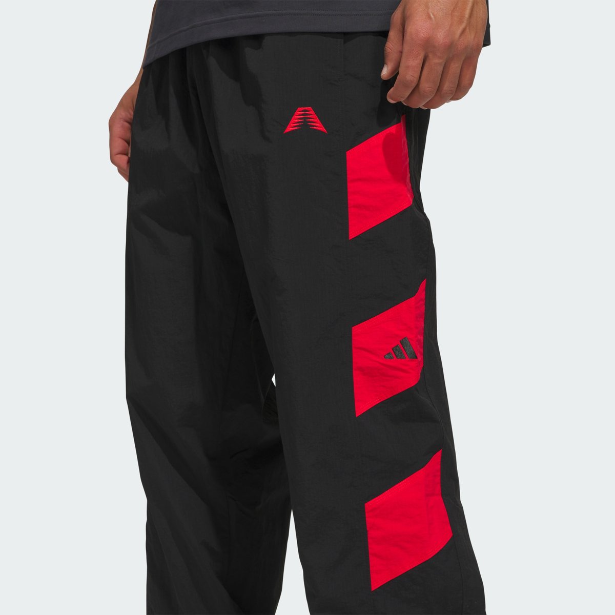 Pantalon De Survêtement Anthony Edwards Foundation black / pure ruby, adidas Performance