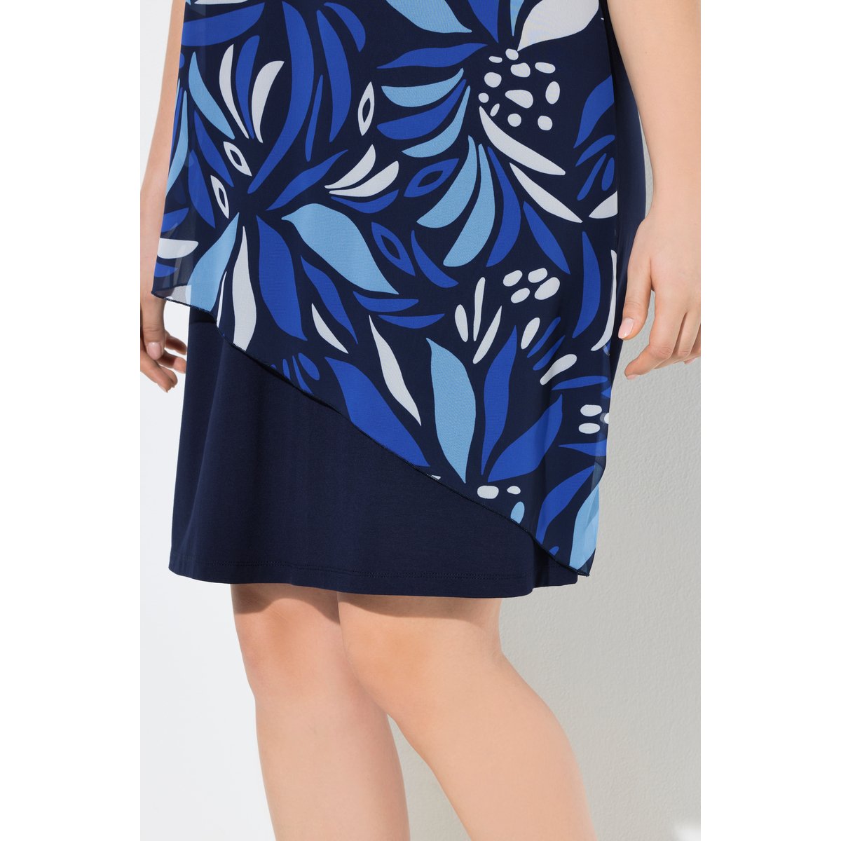 Robe oversize, avec voile en mousseline marine, ULLA POPKEN