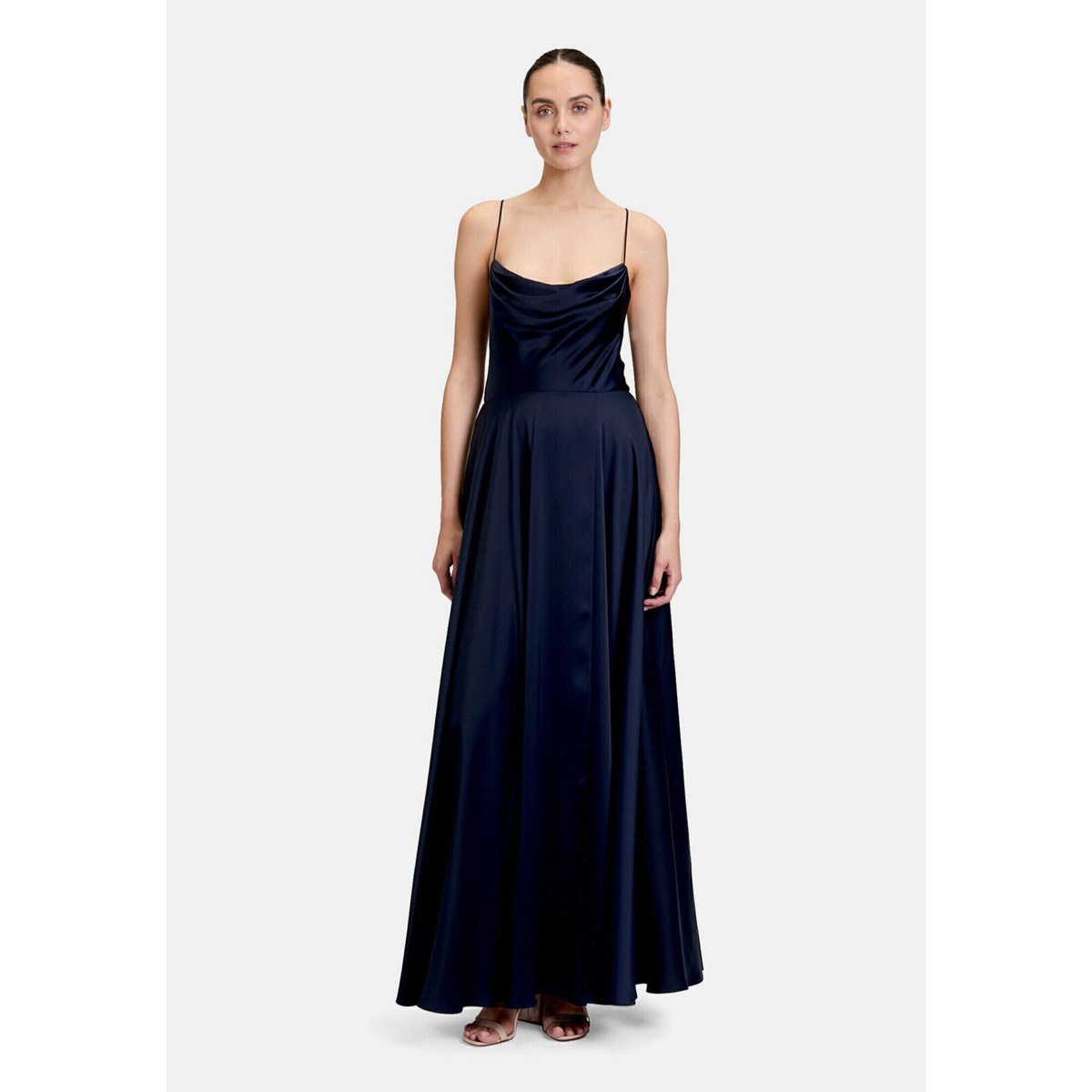 Robe de soirée à encolure bénitier night sky, VERA MONT