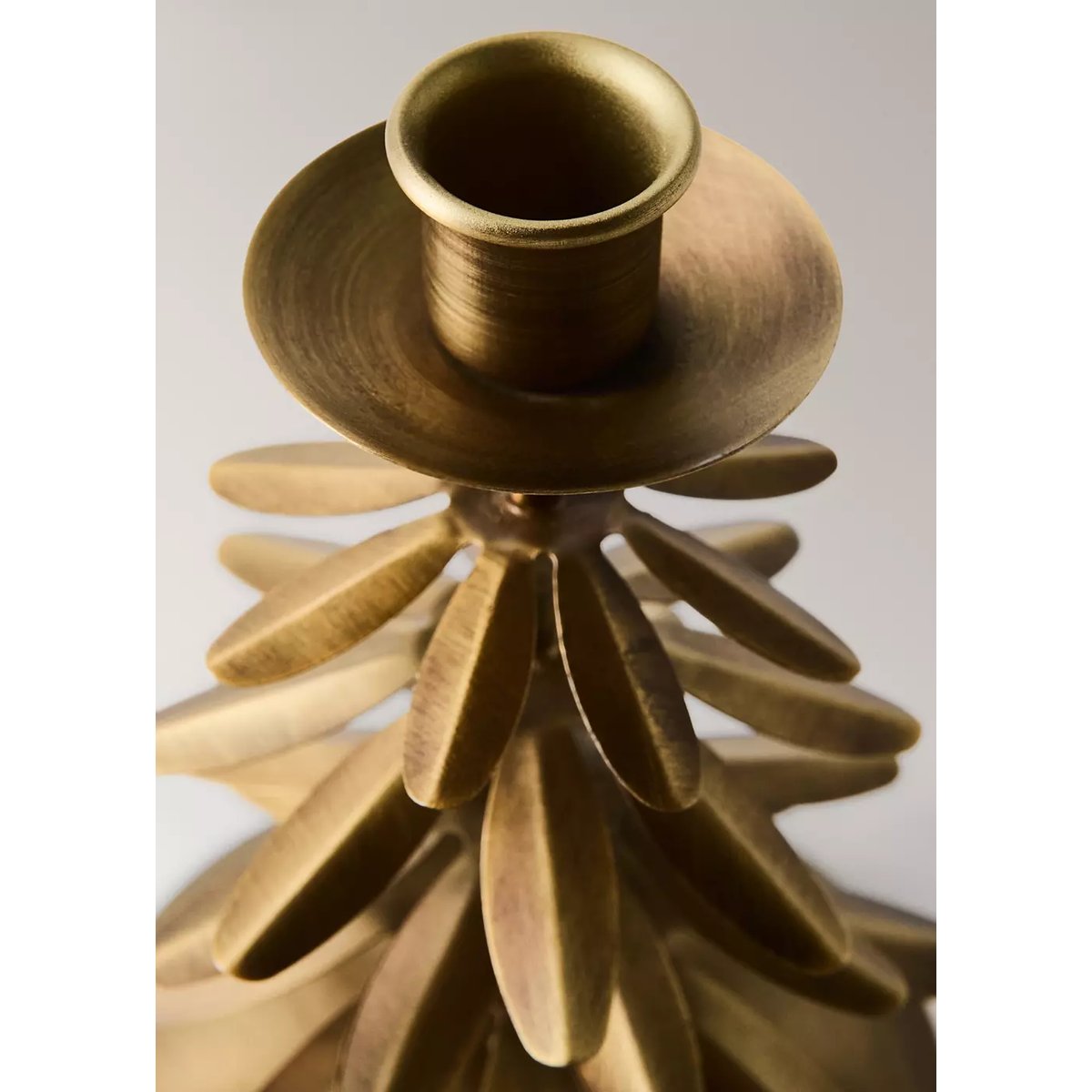 Petit bougeoir en fer en forme de sapin or, MANGO HOME