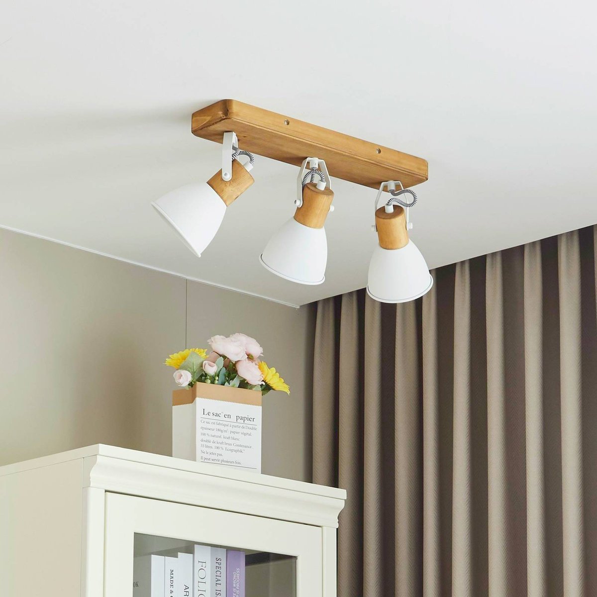Spot en bois scandinave, Merela bois clair, blanc, LINDBY